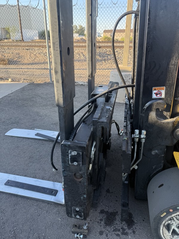 Forklift carriage and hydraulic components from R and M's Google profile